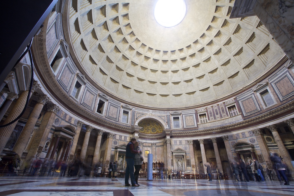 Rome Day Tours of the Historical Center actually go into the Pantheon, while including such important sites even as the assasination of Julius Caesar, for a truly well rounded touring experience